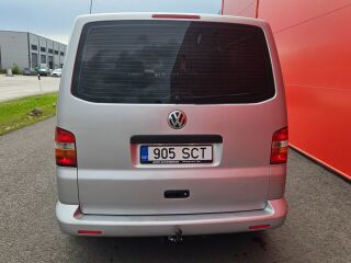 Volkswagen Transporter Kombi 2.5 R5 96кВ