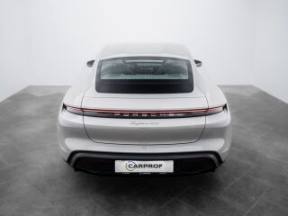 Porsche Taycan 4S