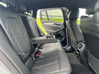 BMW X4 d xDrive M-Sportpakett 3.0 R6 210kW