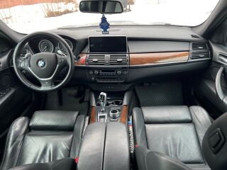 BMW X6 M 4.4 V8 300kW
