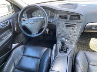 Volvo S60 2.4 D5 120kW