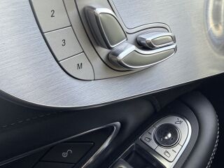 Mercedes-Benz C 63 AMG 4.0 V8 350kW