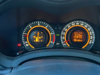 Toyota Auris 1.4 66kW