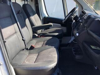 Peugeot Boxer L4H2 Premium 2.0 BlueHDi 96kW