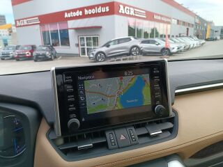 Toyota RAV4 Premium 2.5 131кВ