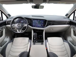 Volkswagen Touareg 4Motion 3.0 210кВ