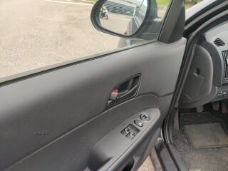 Hyundai i30 1.4 80kW