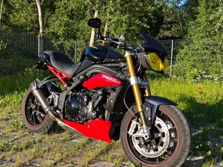 Triumph Speed Triple 1050 Speed Triple 1050 R 99kW