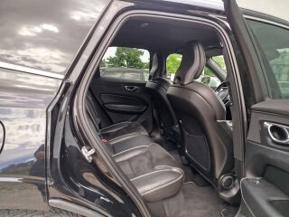Volvo XC60 R-Desings Sensus 2.0 D3 110кВ