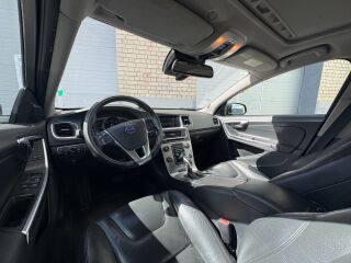 Volvo V60 2.4 158kW