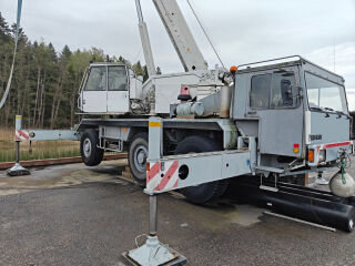 Liebherr LTM 1045-3