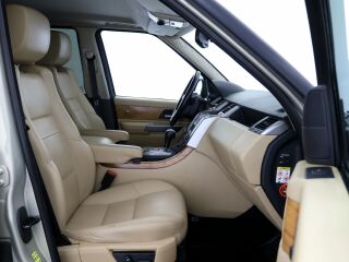 Land Rover Range Rover Sport HSE Luxury 2.7 TDV6 140kW