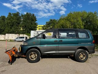 Mitsubishi 3000GT Delica Space Gear 2.8 92кВ