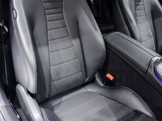 Mercedes-Benz E 220 d Coupe AMG Night Pakett 2.0 143kW