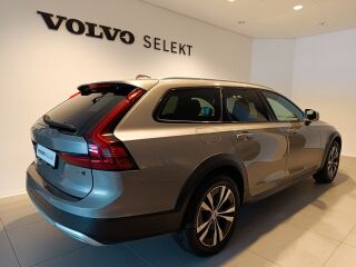 Volvo V90 Cross Country AWD B4 KERS 2.0 145kW