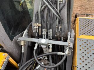 Volvo EC250DL 152kW