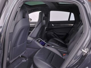 Porsche Panamera Turbo 4.0 404кВ
