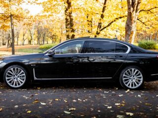 BMW 745 LE xDrive Plug-In-Hybrid 3.0 290kW