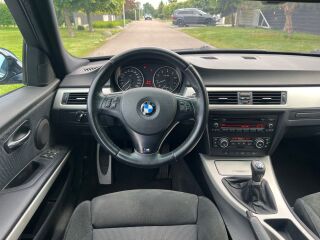BMW 325 M-Pakett 2.5 160кВ