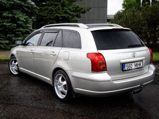 Toyota Avensis 2.0 85kW