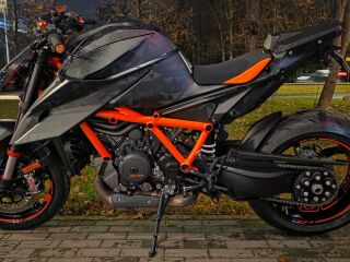 KTM 1290 Super Duke R V2 132kW