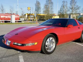 Chevrolet Corvette C4 5.7 224kW
