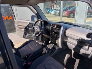 Suzuki Jimny 1.3 62kW
