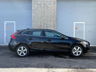 Volvo V40 2.0 110kW