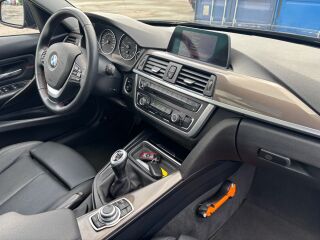 BMW 318 Sport 2.0 D 100kW