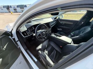 Volvo V90 Cross Country 2.0 173kW