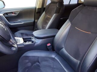 Toyota RAV4 Luxury Plus 129кВ