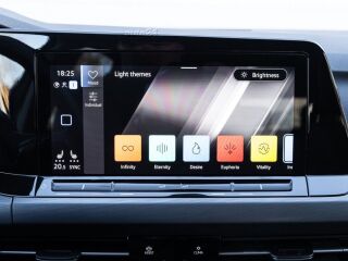 Volkswagen Golf Style 2.0 110kW