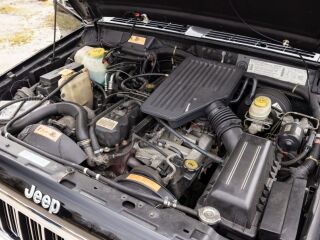 Jeep Cherokee Limited 4.0 R6 131kW