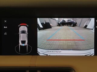 Porsche Taycan 320kW