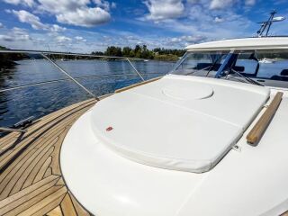 Marex Sun Cruiser 310 Volvo Penta D6-380 EVC DPI 380hp S 5.5 R6