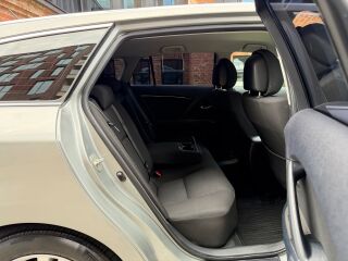 Toyota Avensis Linea Sol 1.8 Valvematic 108kW