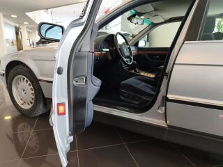 BMW 735 3.5 R6 173кВ