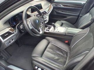 BMW 745 745e 3.0 210kW