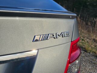 Mercedes-Benz C 63 AMG 6.2 V8 336kW