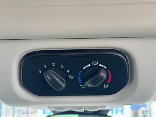 Ford Transit L3H2 INVA 2.0 Tdci 96кВ