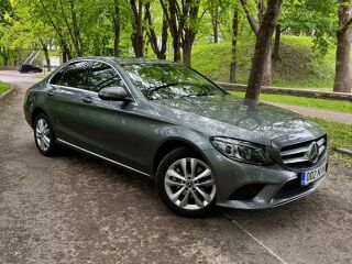 Mercedes-Benz C 220 2.0 143kW