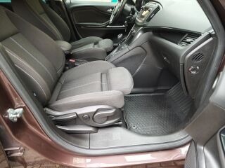 Opel Zafira Facelift 2.0 96kW