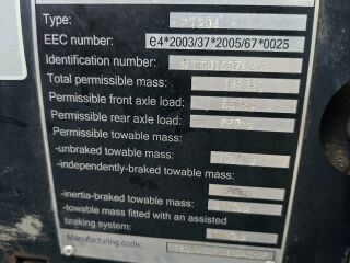 TRAKTOR FOTON 204