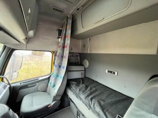 Volvo FH12 12.1 338kW