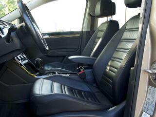 Volkswagen Touran Highline 1.4 R4 110kW