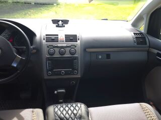 Volkswagen Touran Cross 2.0 103kW