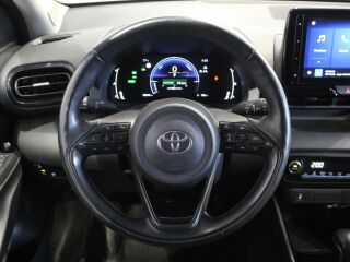 Toyota Yaris Active Plus 1.5 68кВ
