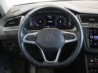 Volkswagen Tiguan Elegance 1.5 110кВ