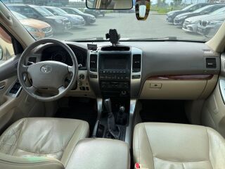Toyota Land Cruiser 120 3.0 122kW