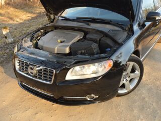 Volvo S80 R-Design 2.0 D4 100kW